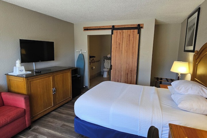 Room 5 of 47