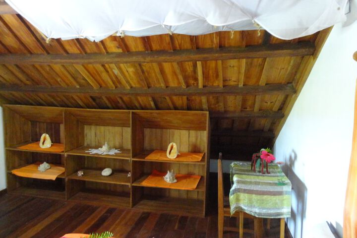 Room 9 of 51