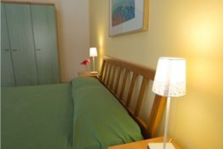 Room 20 of 35