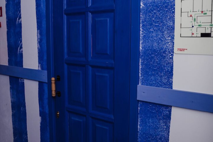 Room 9 of 36