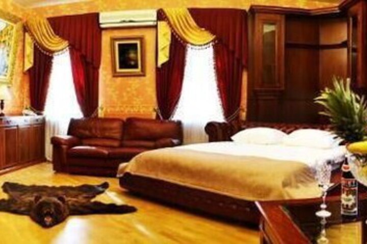 Room 20 of 53
