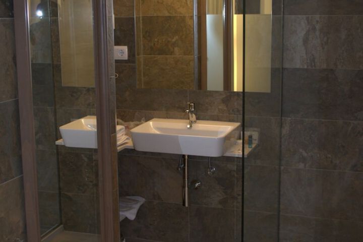 Bath Photo