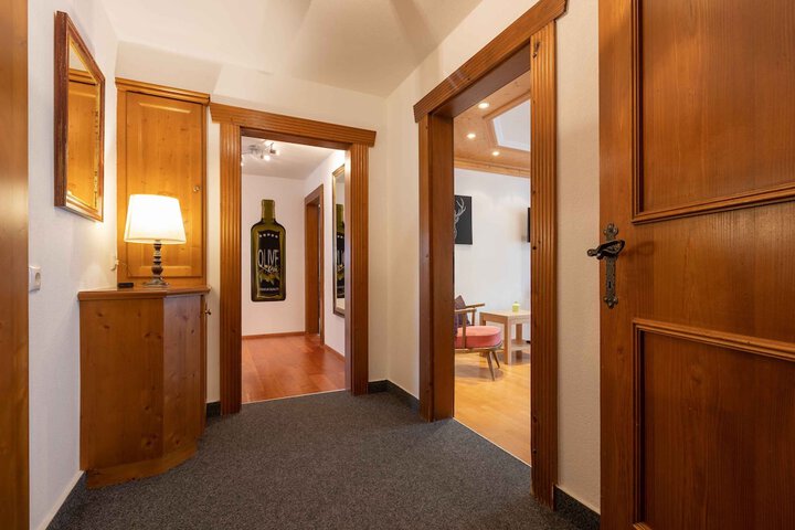 Room 16 of 44