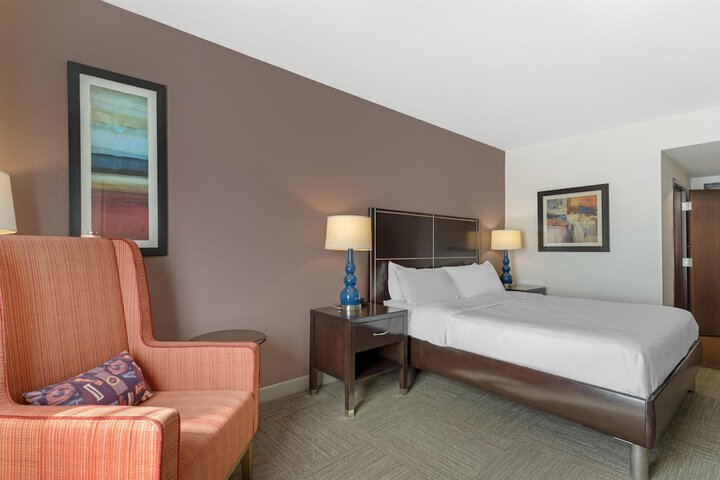 Room 46 of 93