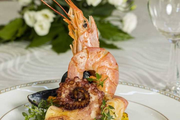 Dining Photos