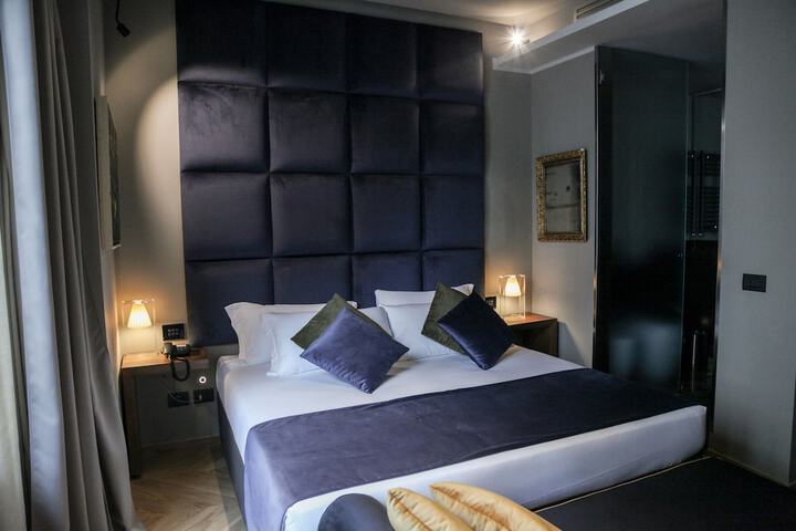 Room 18 of 73