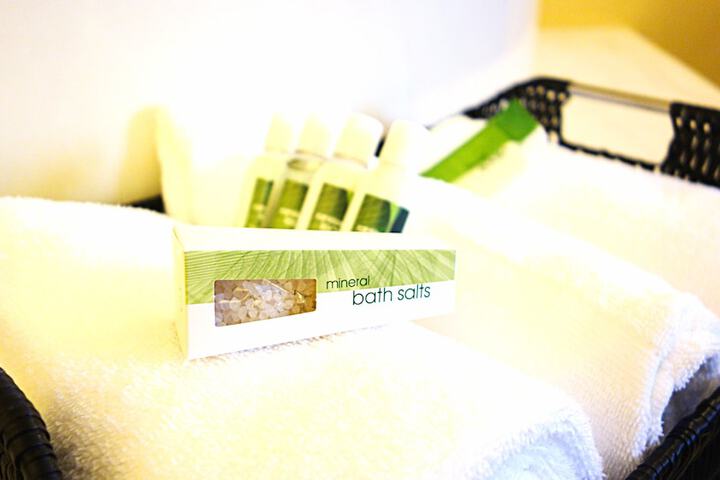 Room amenity