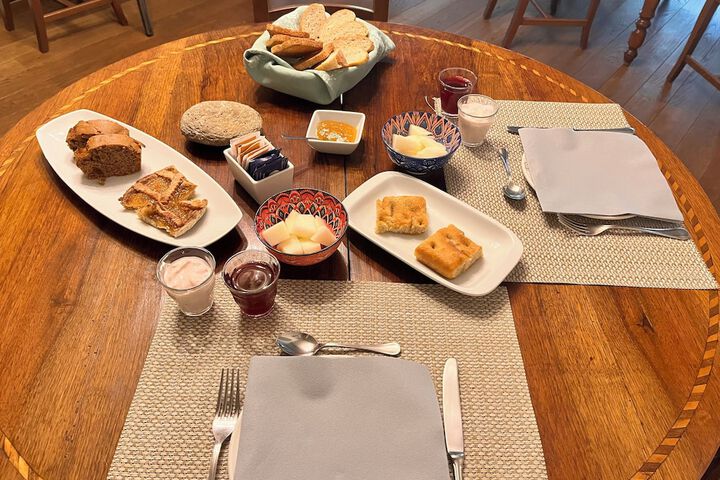 Breakfast/Coffee Service 15 of 18