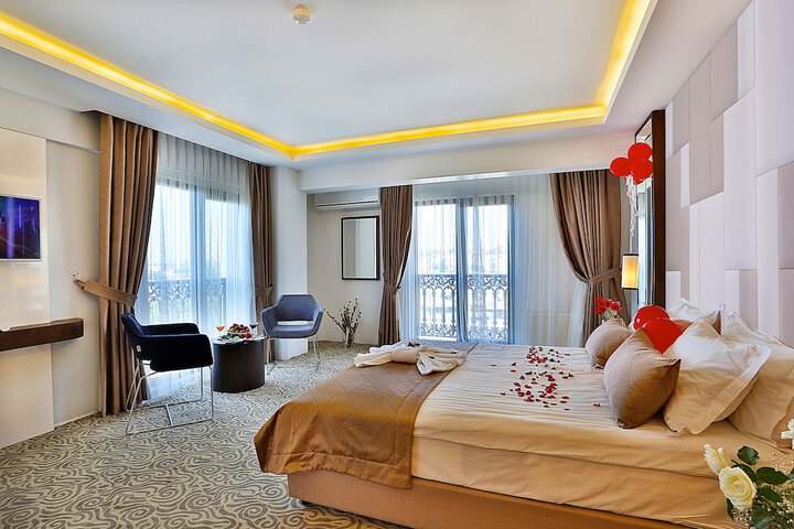 Room 30 of 84