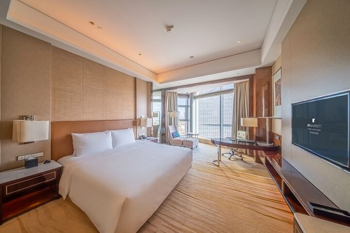Room 7 of 49