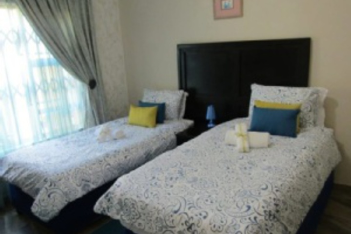 Room 44 of 192