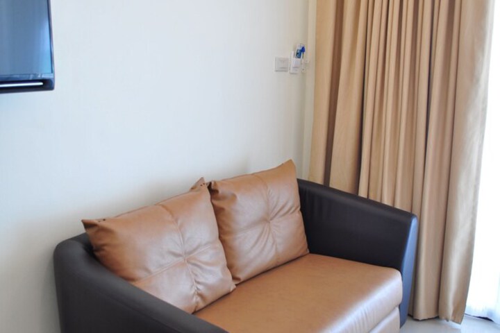 Room 11 of 53