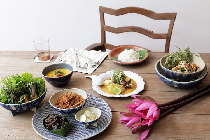 Dining 53 of 71