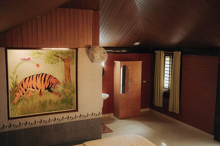 Misty Night Jungle Side Resort in Sulthan Bathery