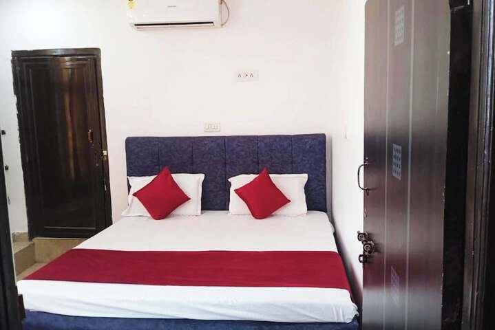 Room 7 of 23