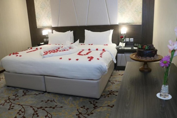 Room 22 of 64