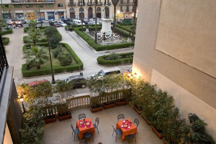 Terrace/Patio 50 of 54