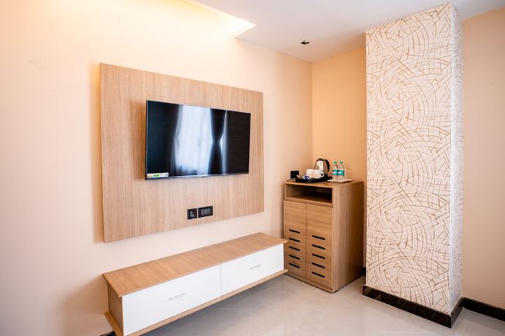 Room 12 of 29