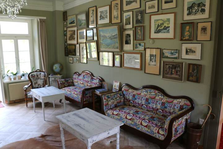 Hotel Interior 3 of 173