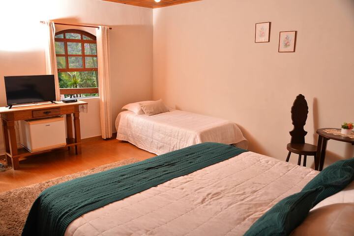 Room 81 of 223