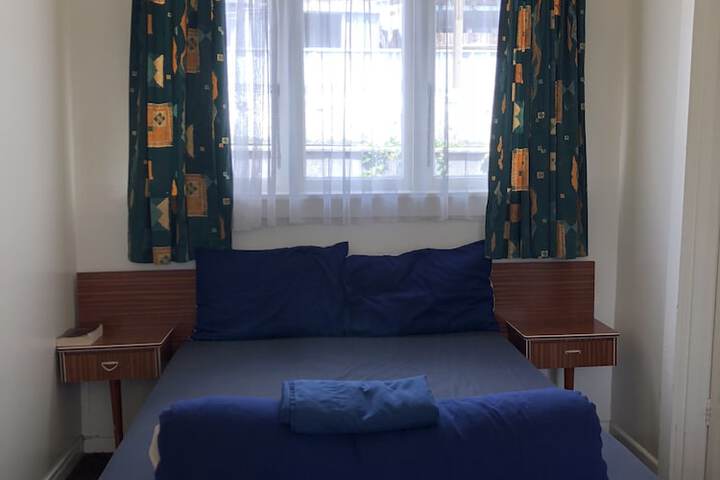 Room 25 of 57