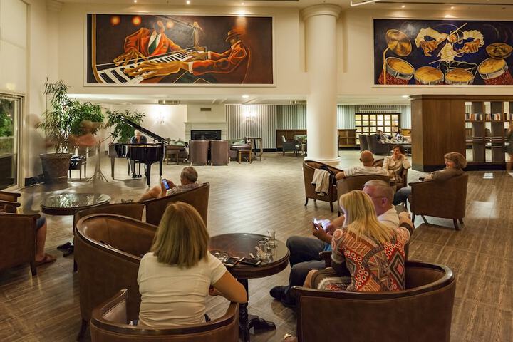Lobby Photos