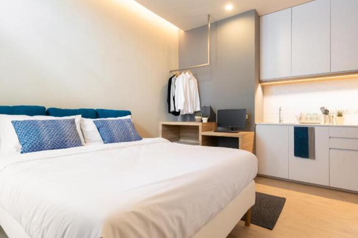 Silom Nara Hotel