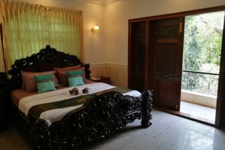 Room 43 of 71