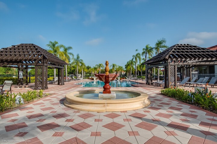 Property Grounds 84 of 92