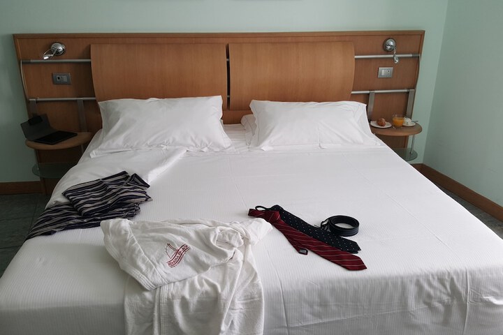 Room 10 of 91