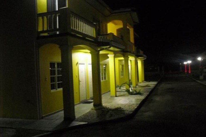 Hotel 23 of 27