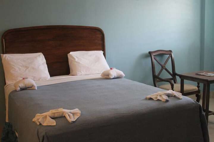 Room 6 of 24
