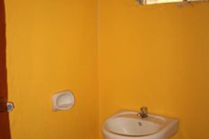 Room 6 of 48