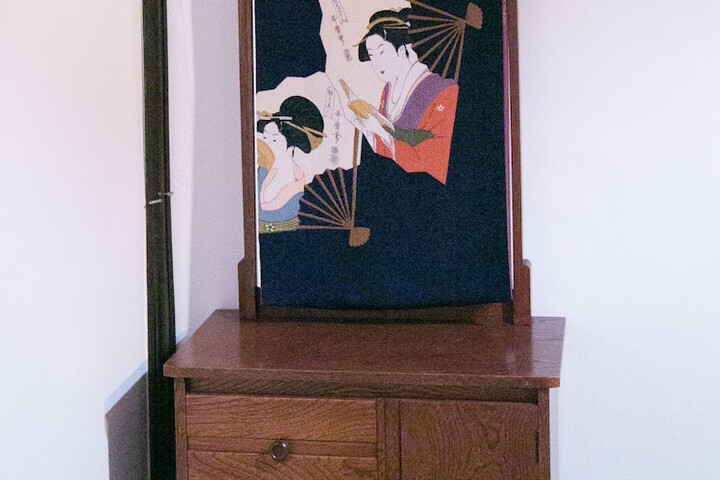 Room 13 of 107