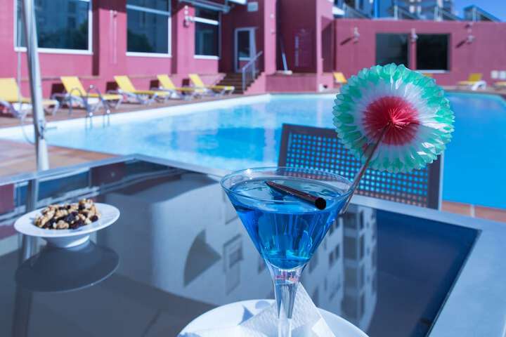 Pool Hotel