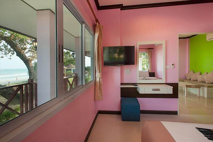 Room 22 of 56