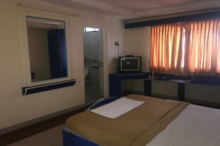 Room 20 of 36