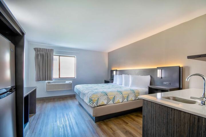 1 Queen Bed | ADA Accessible Roll in Shower Kitchen (11 of 15)