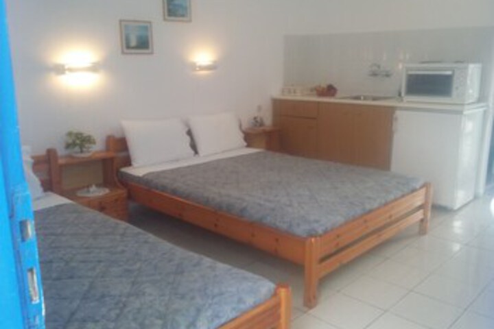 Room 50 of 73