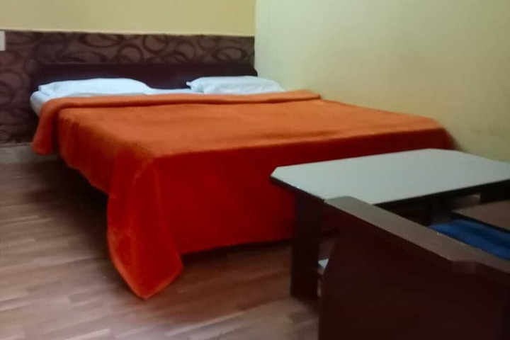 Room 14 of 35