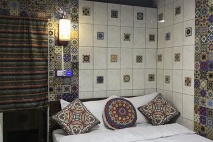 Room 16 of 23