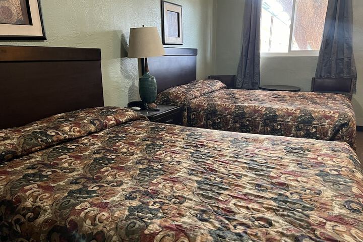Room 3 of 21