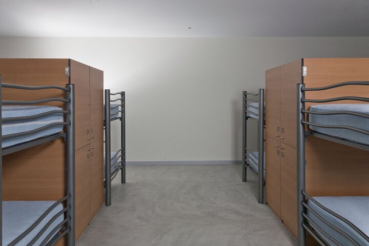 Room 3 of 35