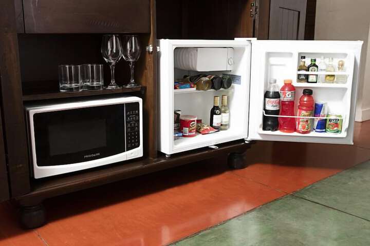 Room 17 of 51