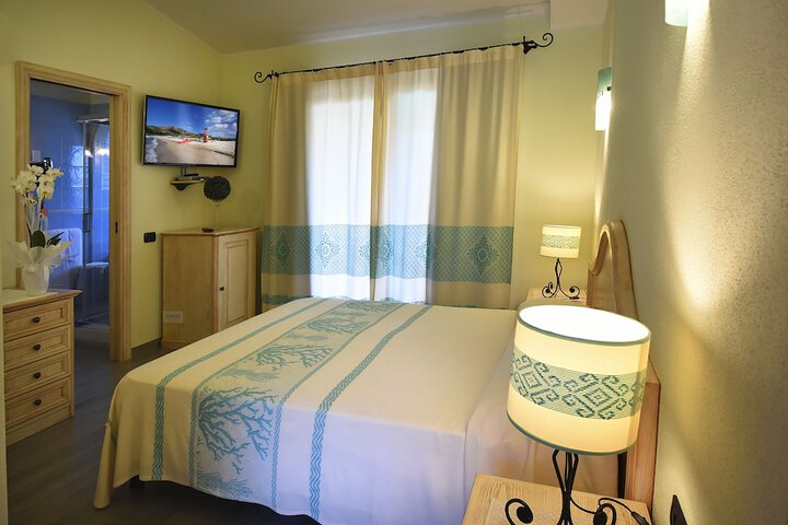 Room 12 of 71
