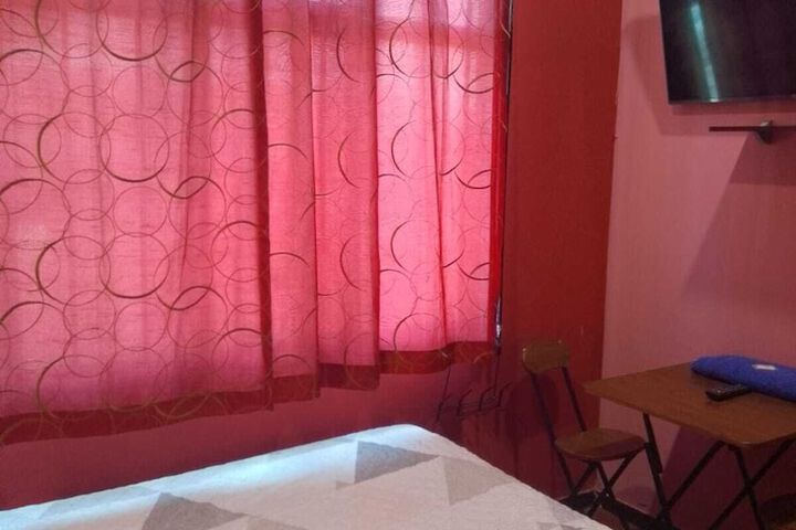 Room 6 of 29