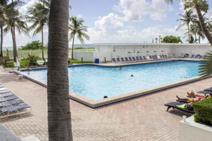 Pool 16 of 22