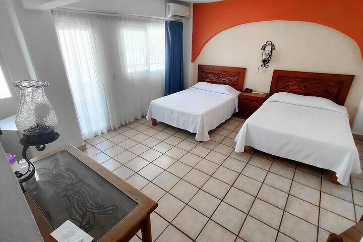 Room 14 of 59