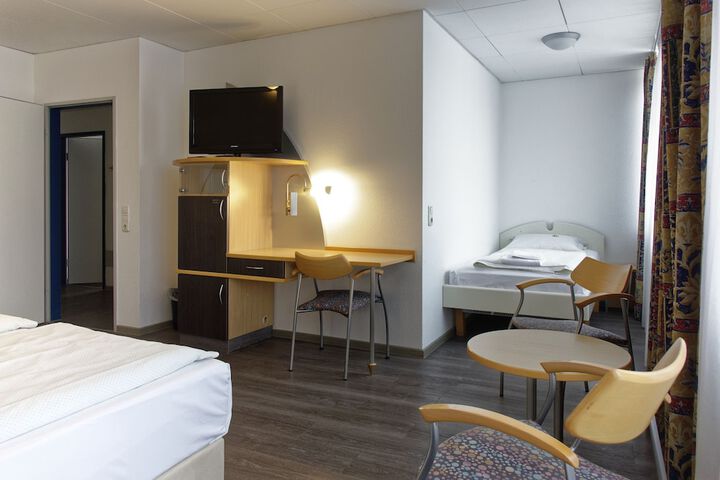 Room 3 of 46