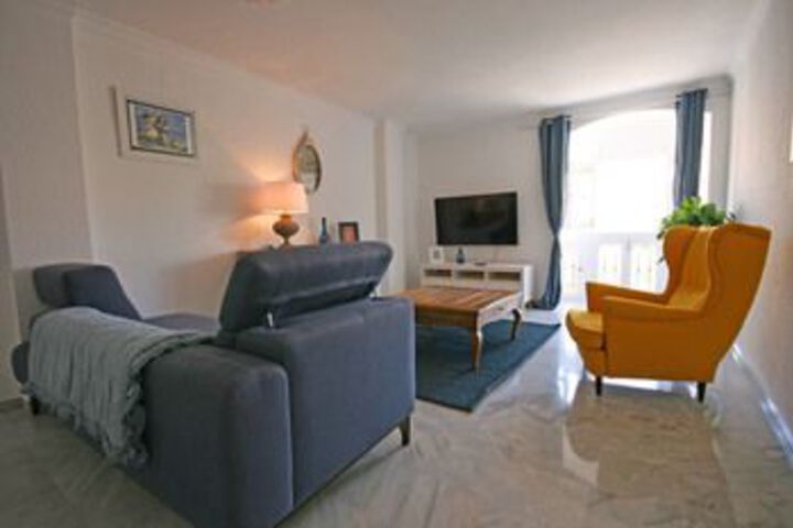 Room 25 of 27